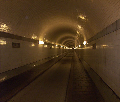 elbtunnel1.jpg