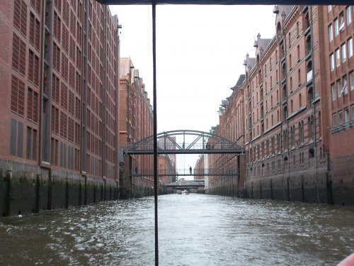hafenrundfahrthamburg1.jpg